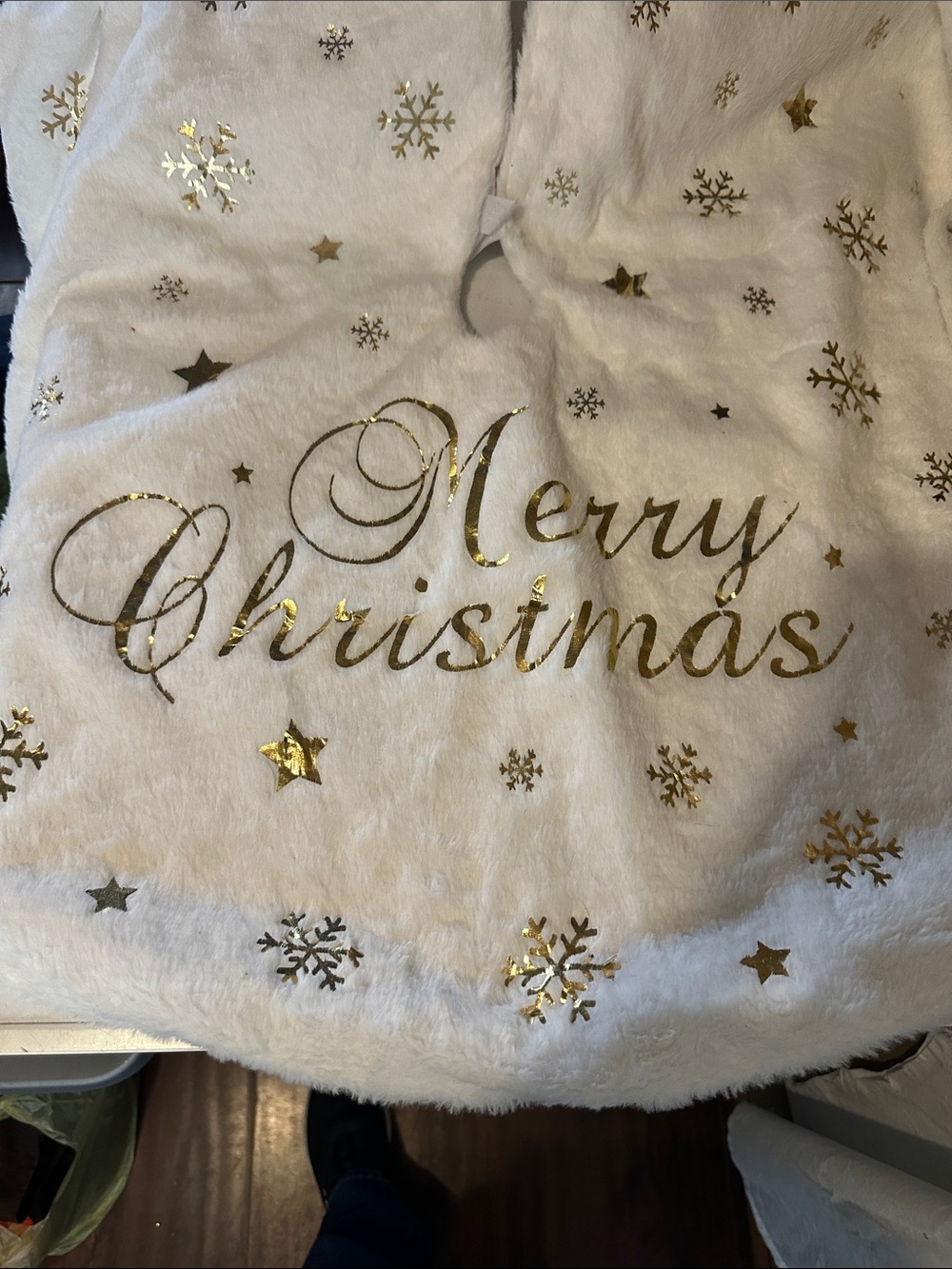 Merry Christmas Gold & White Tree Skirt - Holiday Home Decor